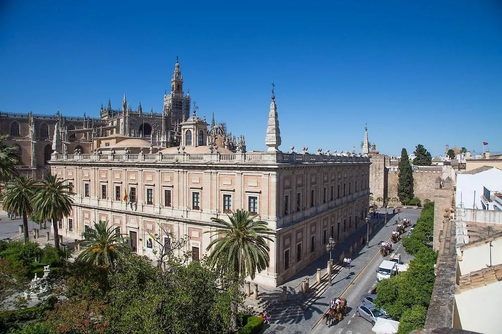 Puerta Del Leon Hotel Seville 4*,